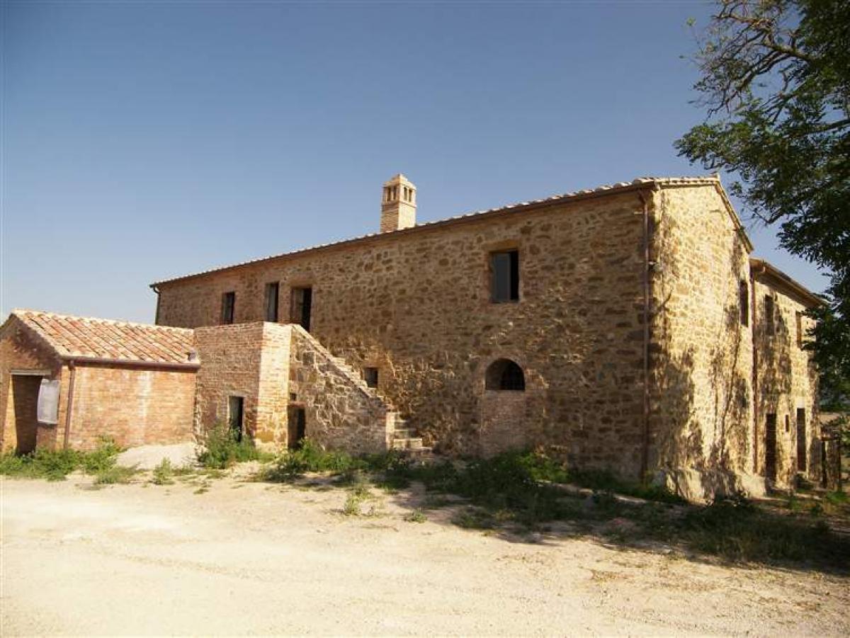 Picture of Home For Sale in Torrita Di Siena, Tuscany, Italy