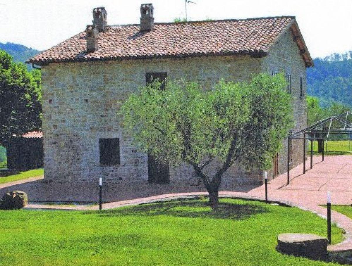 Picture of Home For Sale in Gubbio, Umbria, Italy