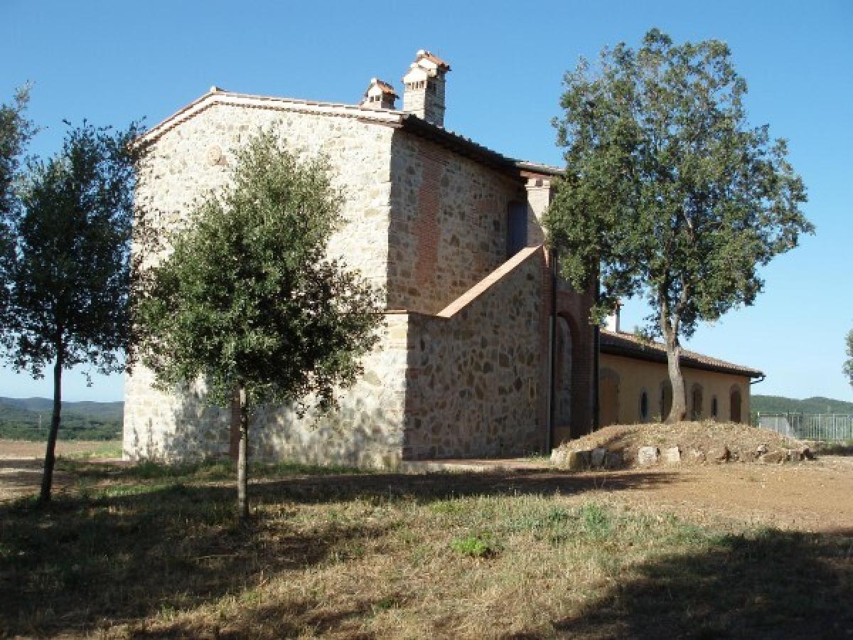 Picture of Home For Sale in Massa Marittima, Tuscany, Italy