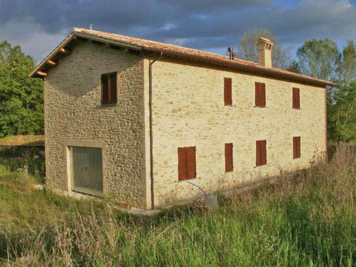 Picture of Home For Sale in Gubbio, Umbria, Italy