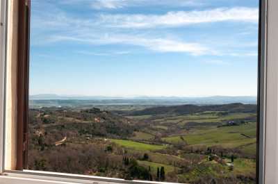 Apartment For Sale in Montepulciano, Italy