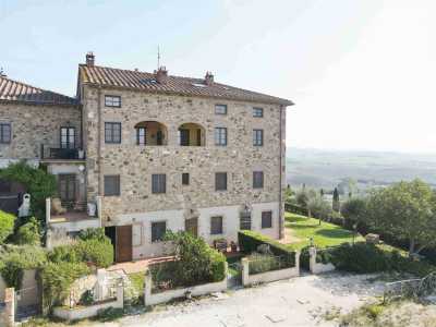 Apartment For Sale in Volterra, Italy