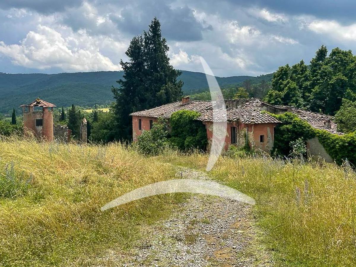 Picture of Home For Sale in Bucine, Tuscany, Italy