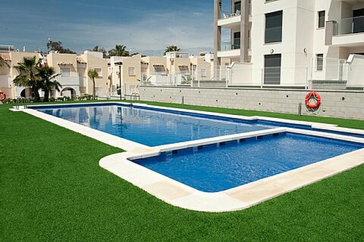 Picture of Apartment For Sale in Villamartin, Alicante, Spain