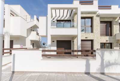 Bungalow For Sale in Los Balcones, Spain