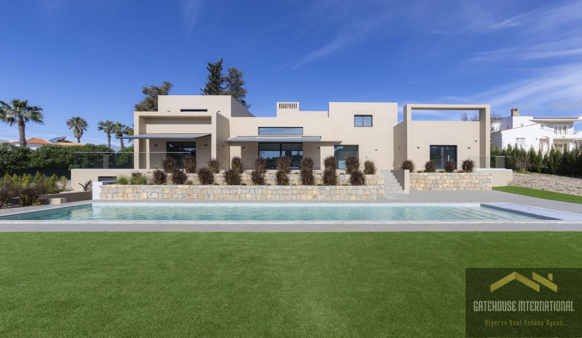 Picture of Villa For Sale in Carvoeiro, Faro, Portugal