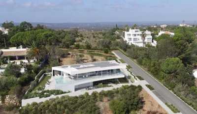 Villa For Sale in 