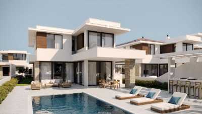 Villa For Sale in 