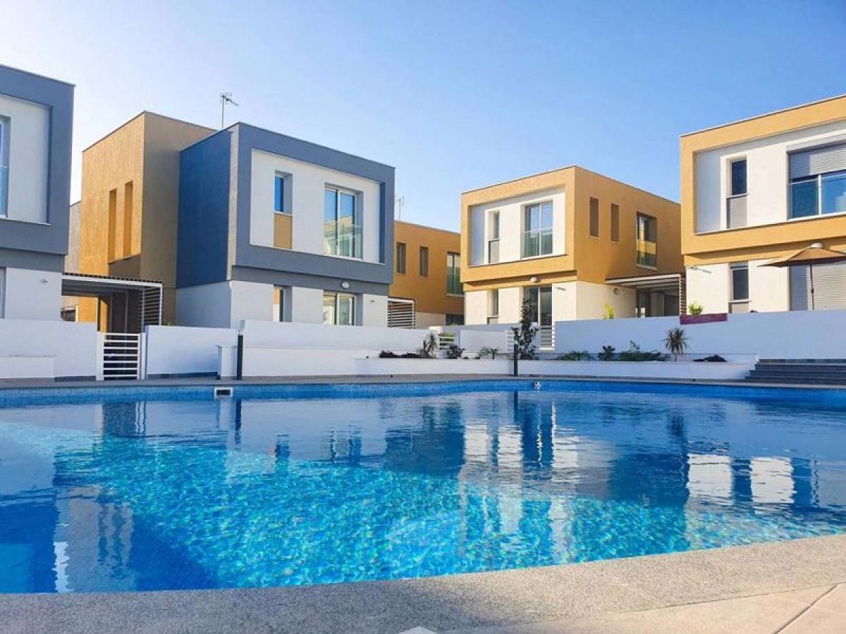 Picture of Apartment For Sale in Paphos, Paphos, Cyprus