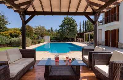 Villa For Sale in 