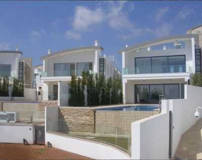 Villa For Sale in 