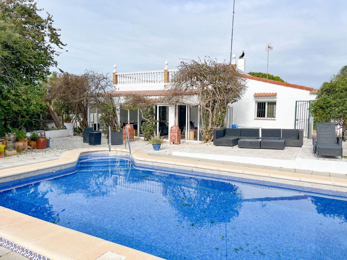 Picture of Villa For Sale in Cadiz, Cadiz, Spain