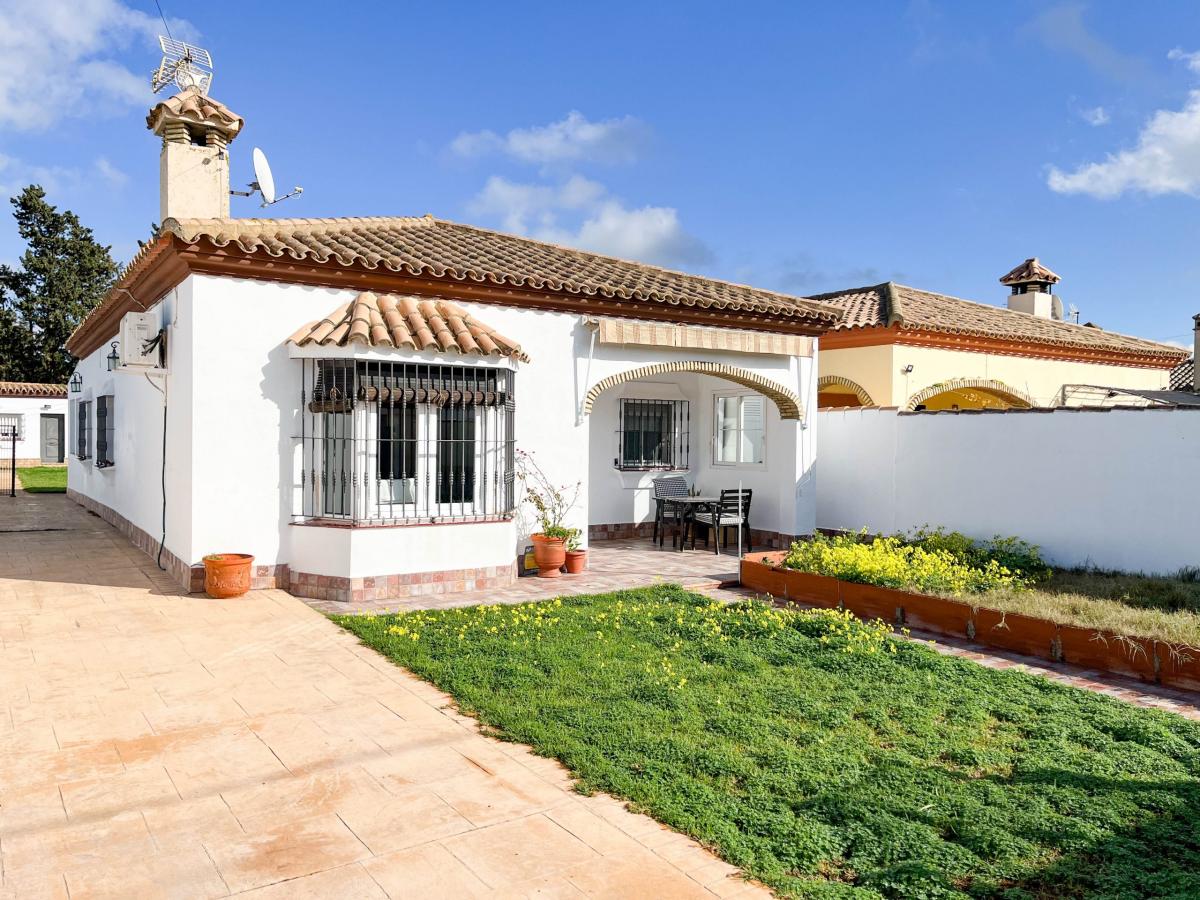 Picture of Villa For Sale in Chiclana, Cadiz, Spain