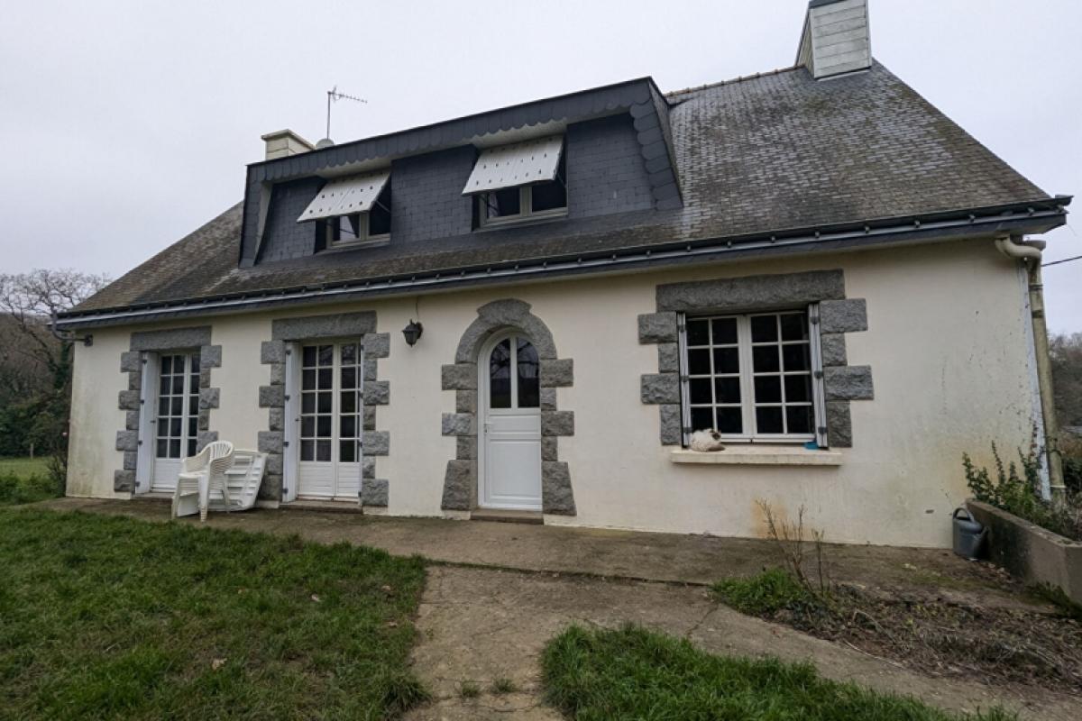 Picture of Home For Sale in Morbihan, Morbihan, France