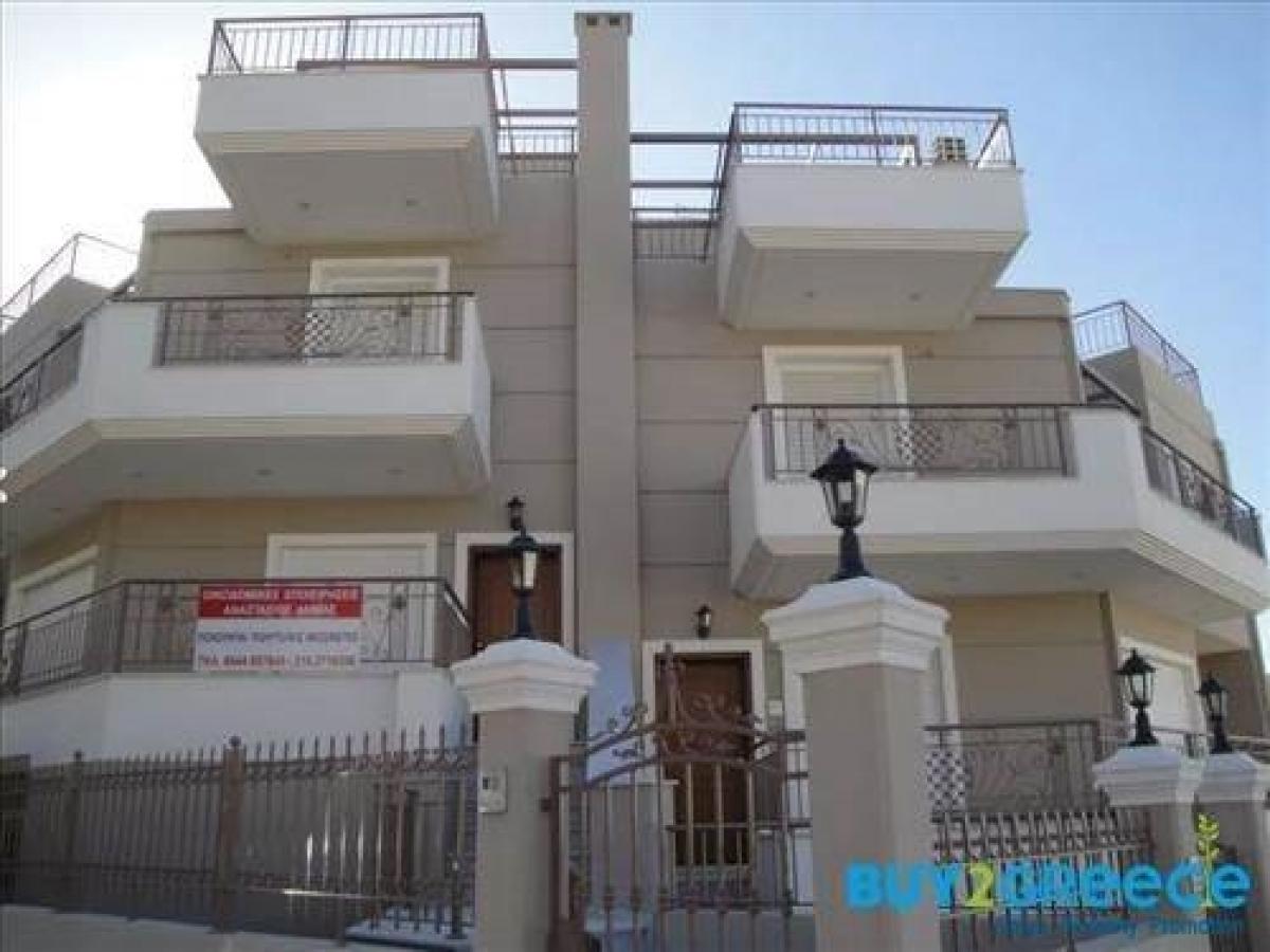 Picture of Home For Sale in Chalkida, Evia, Greece