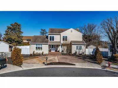 Home For Sale in Margate, New Jersey