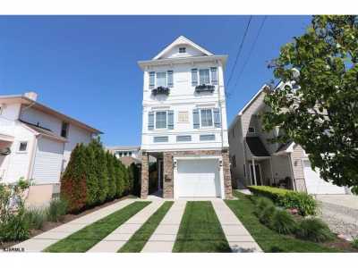 Home For Sale in Margate, New Jersey