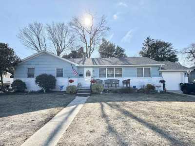 Home For Sale in Northfield, New Jersey