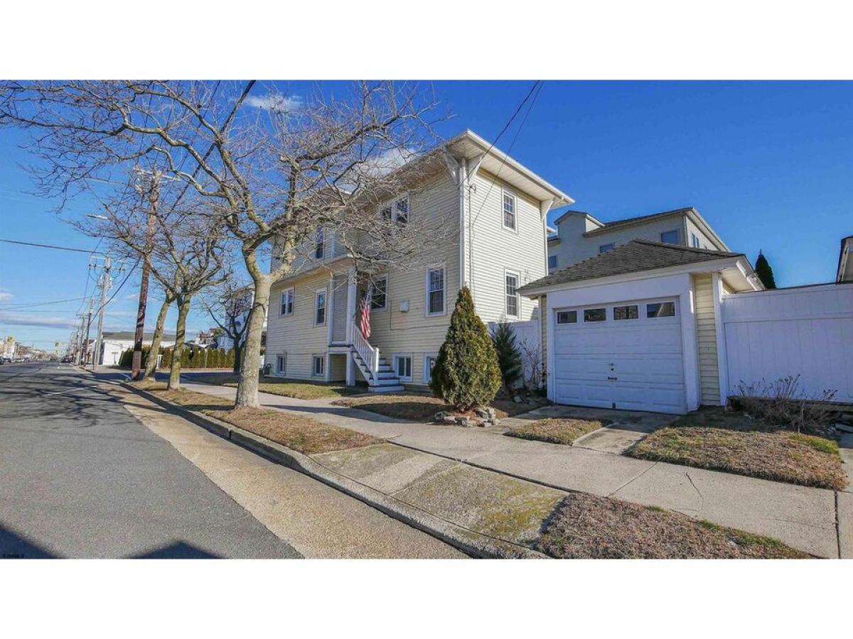 Picture of Home For Sale in Ventnor, New Jersey, United States