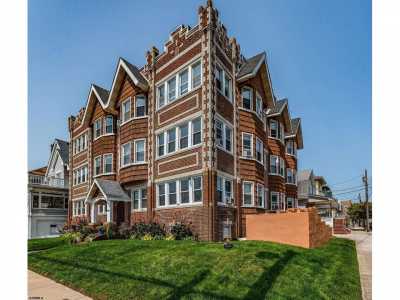 Home For Sale in Ventnor, New Jersey