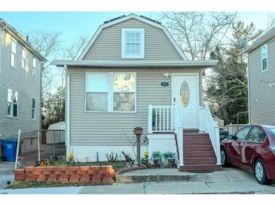 Home For Sale in Pleasantville, New Jersey