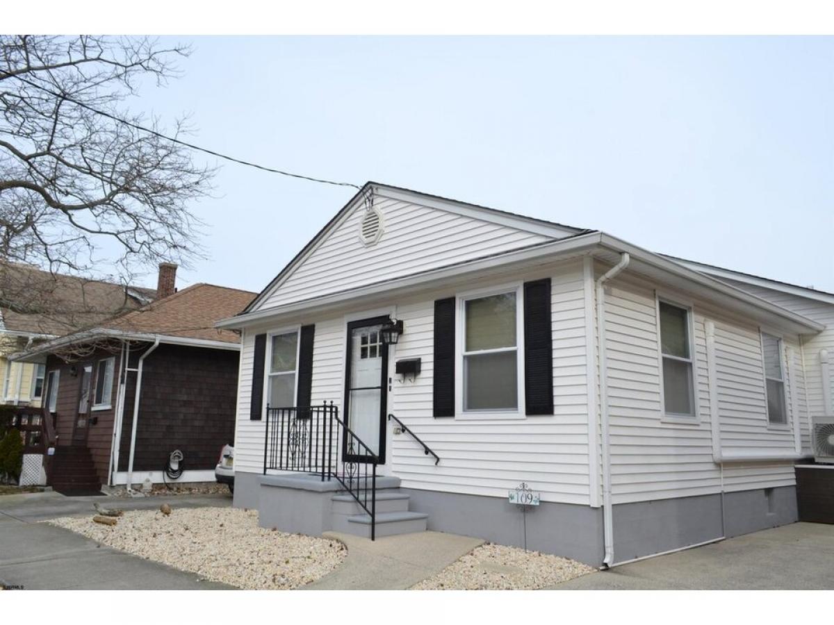 Picture of Home For Sale in Ventnor, New Jersey, United States