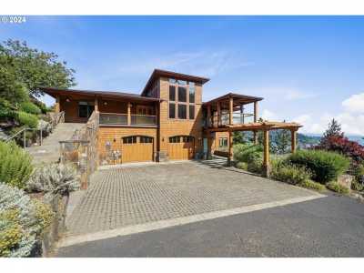 Home For Sale in Garibaldi, Oregon