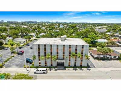 Home For Sale in Pompano Beach, Florida