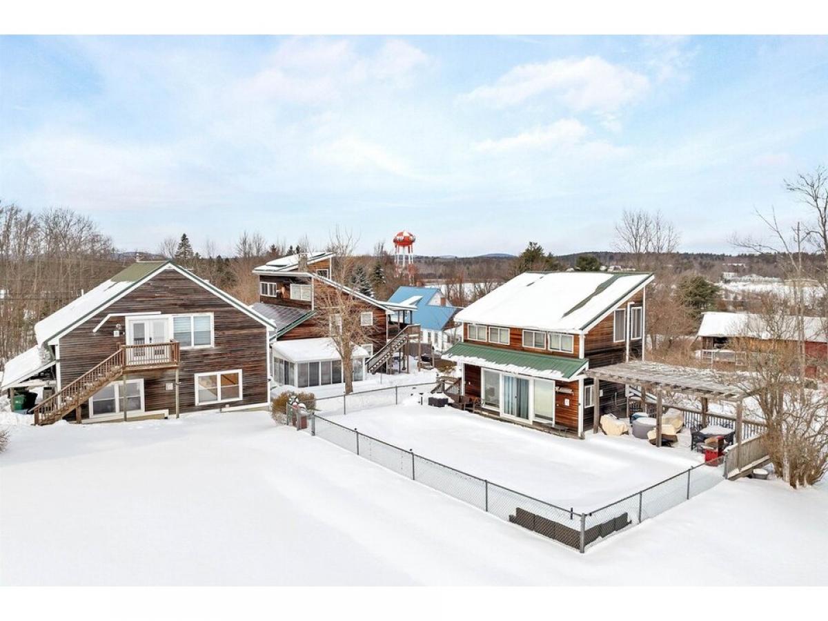 Picture of Home For Sale in Gilford, New Hampshire, United States