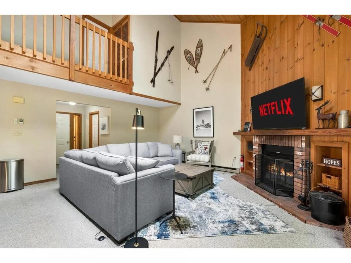 Picture of Home For Sale in Lincoln, New Hampshire, United States