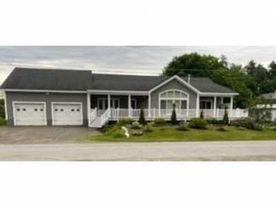 Home For Sale in Greenville, Maine