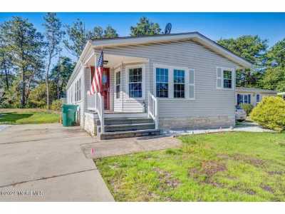 Home For Sale in Whiting, New Jersey