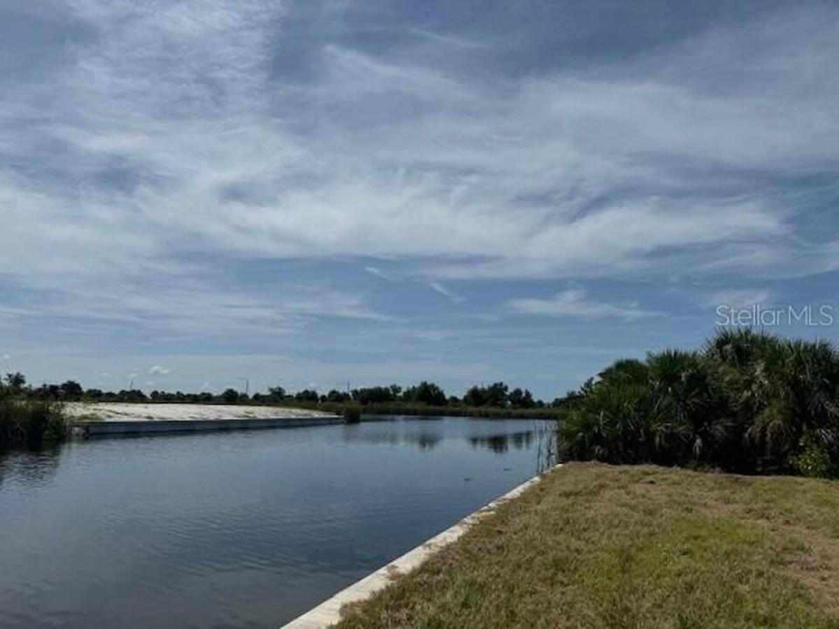 Picture of Residential Land For Sale in Port Charlotte, Florida, United States