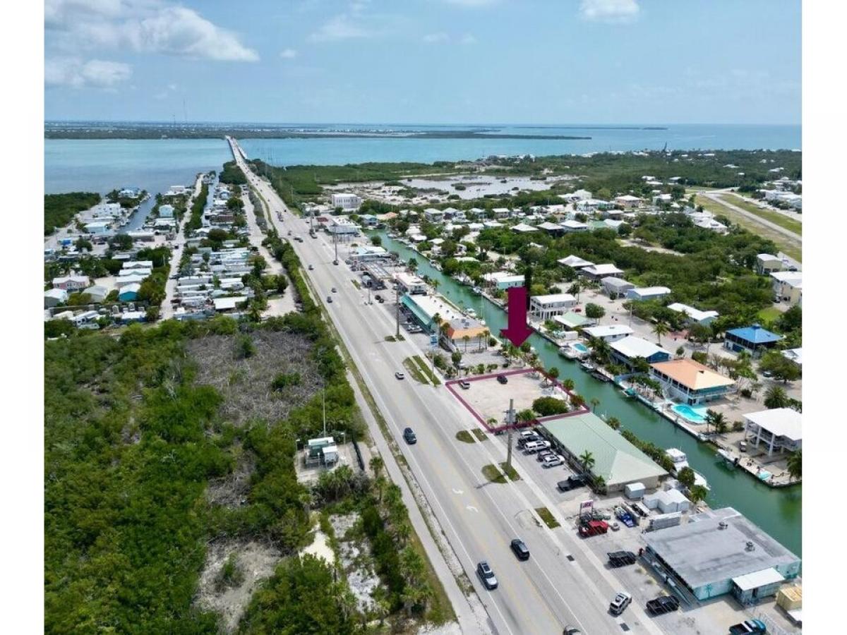 Picture of Home For Sale in Summerland Key, Florida, United States