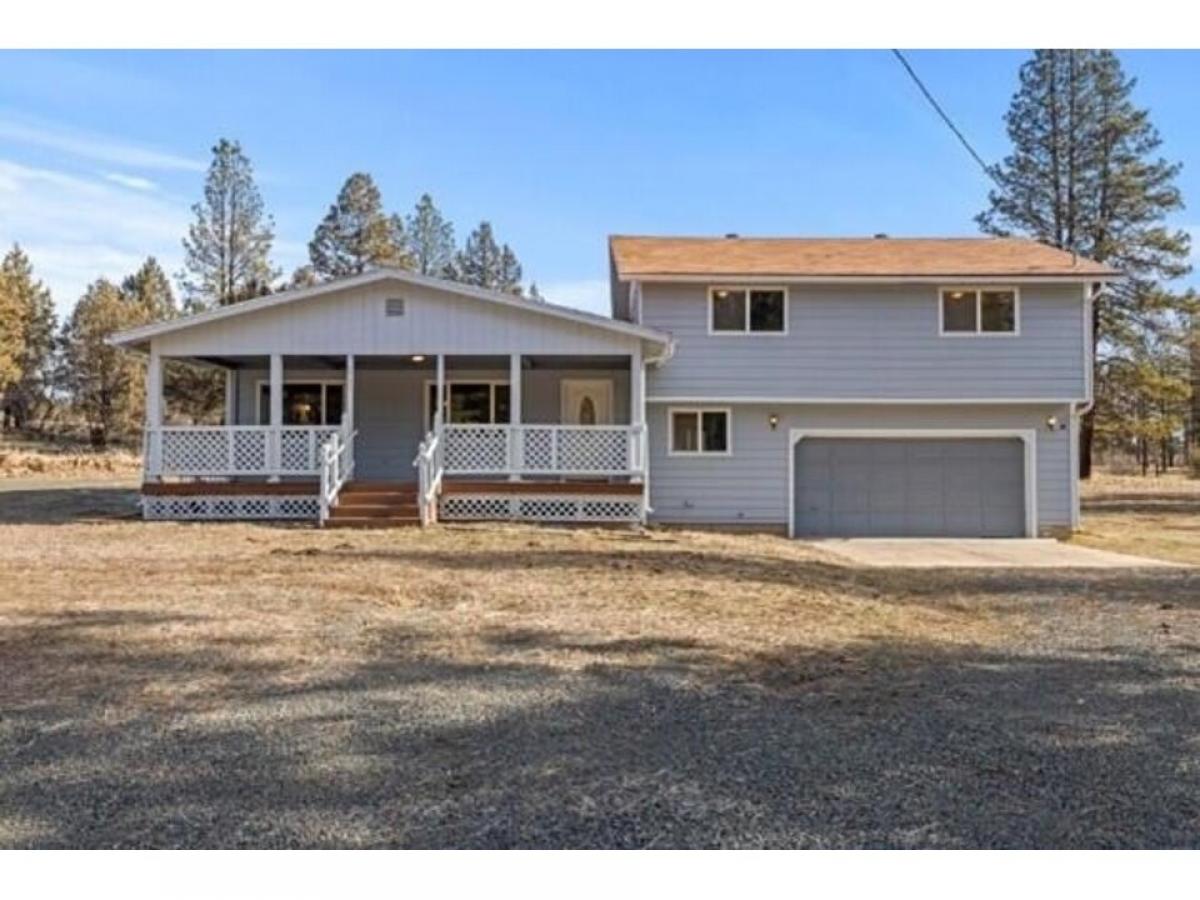 Picture of Home For Sale in Bonanza, Oregon, United States