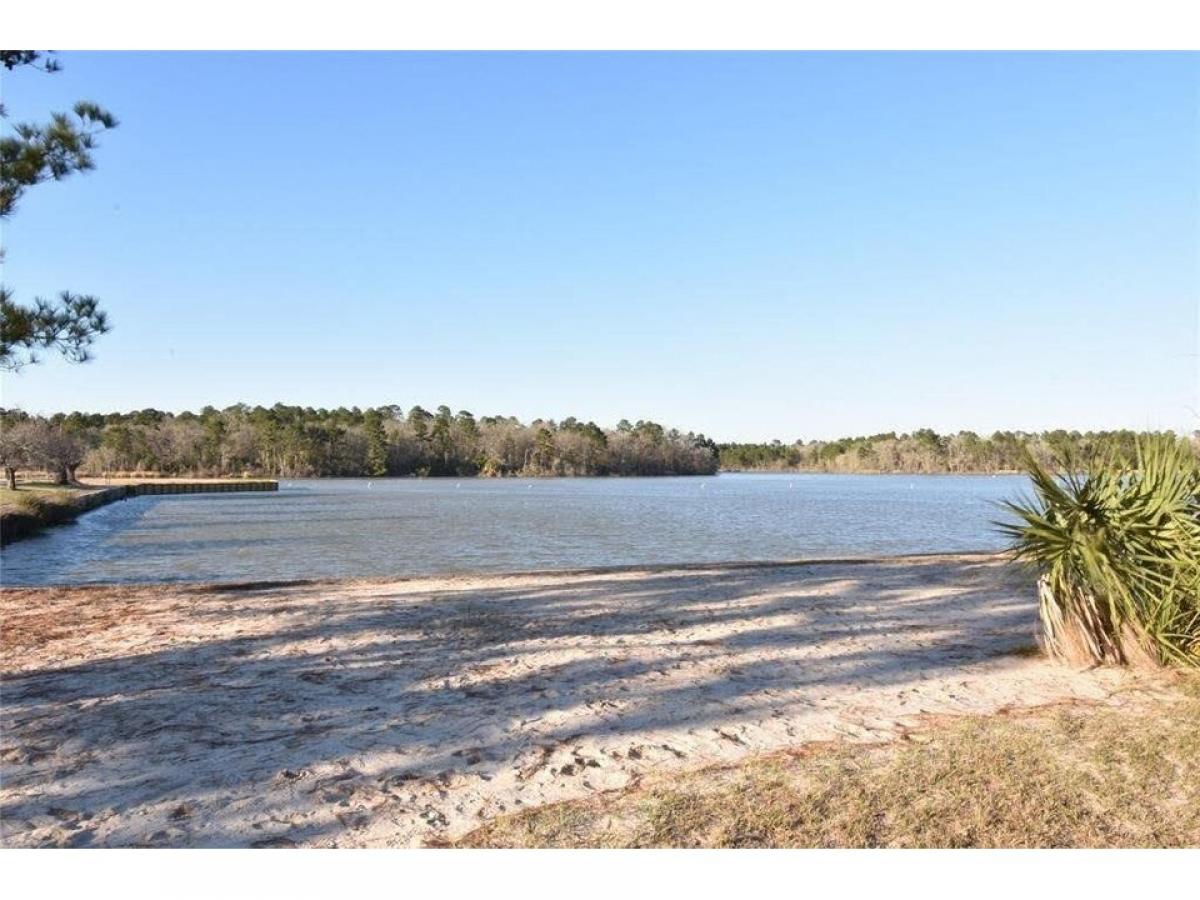 Picture of Residential Land For Sale in Huntsville, Texas, United States