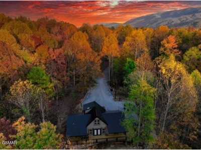 Home For Sale in Gatlinburg, Tennessee