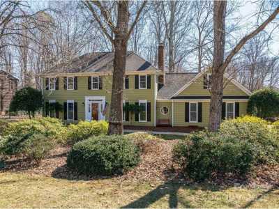 Home For Sale in Gastonia, North Carolina