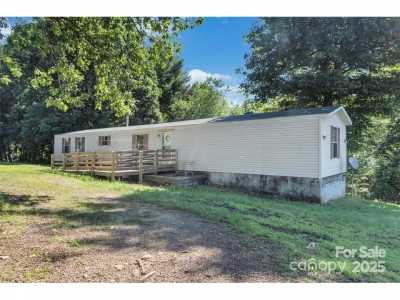 Home For Sale in Connelly Springs, North Carolina