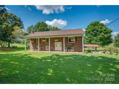 Home For Sale in Ellenboro, North Carolina