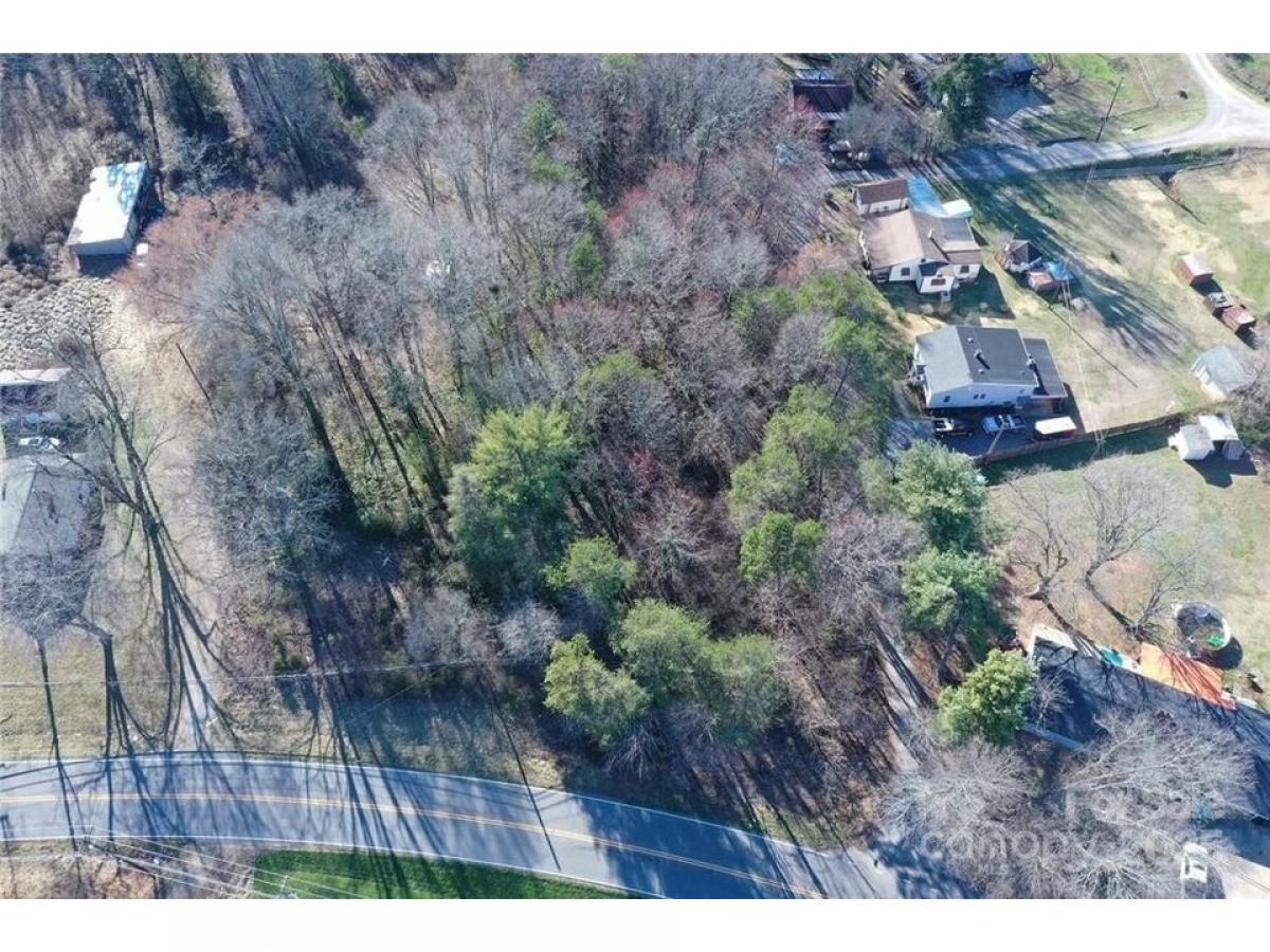 Picture of Residential Land For Sale in Conover, North Carolina, United States