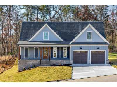 Home For Sale in Soddy Daisy, Tennessee