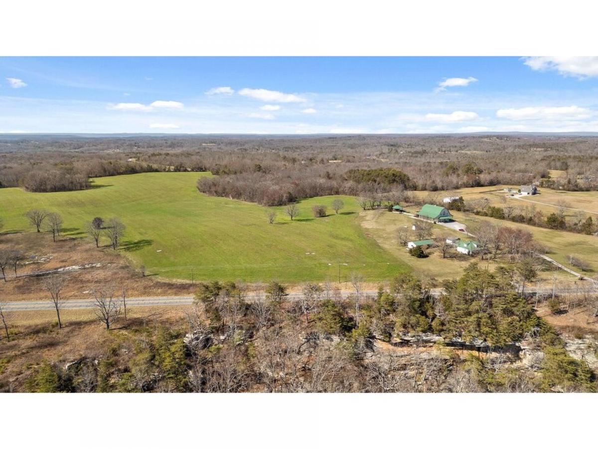 Picture of Residential Land For Sale in Trenton, Georgia, United States