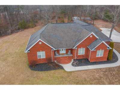 Home For Sale in Soddy Daisy, Tennessee