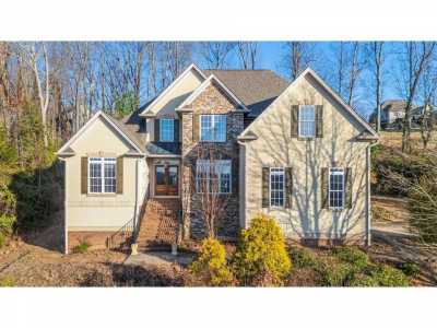 Home For Sale in Cleveland, Tennessee