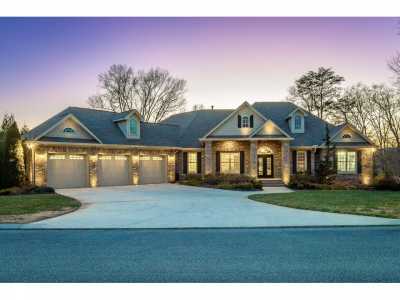 Home For Sale in Soddy Daisy, Tennessee