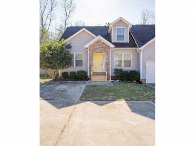 Home For Sale in Soddy Daisy, Tennessee