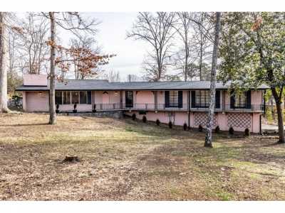 Home For Sale in Cleveland, Tennessee