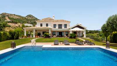 Villa For Sale in Benahavis, Spain