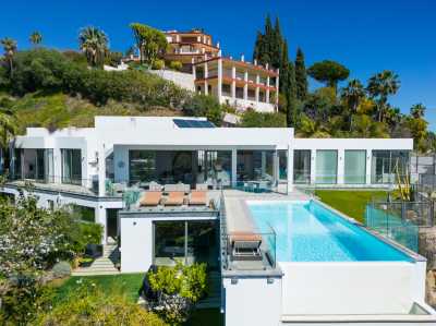 Villa For Sale in Benahavis, Spain